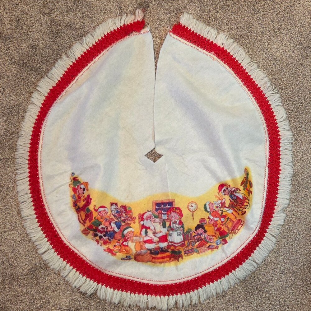 Vintage Santa’s Workshop 45" Round Tree Skirt - Felt, Fringe Trim - 50+ yrs old